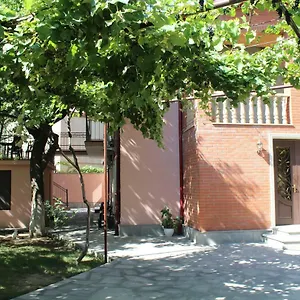 Gasthof Emis, Tbilisi